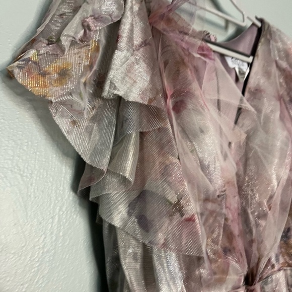 Rene Ruiz‎ Abstract Metallic Ruffle Gown In Pink - Picture 6 of 9